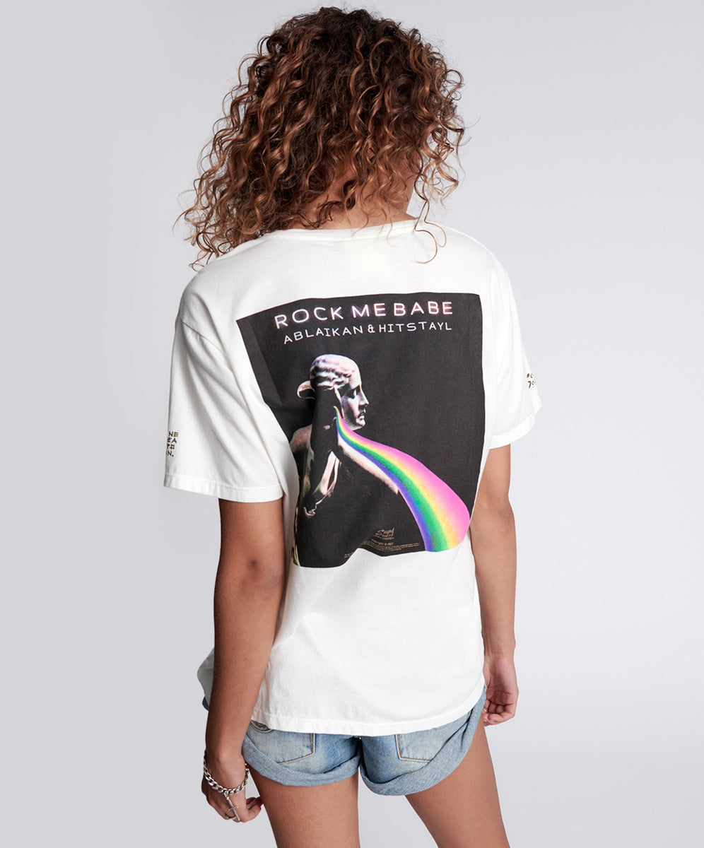 ROCK ME BABE SOS UNISEX TEE SKU:25093