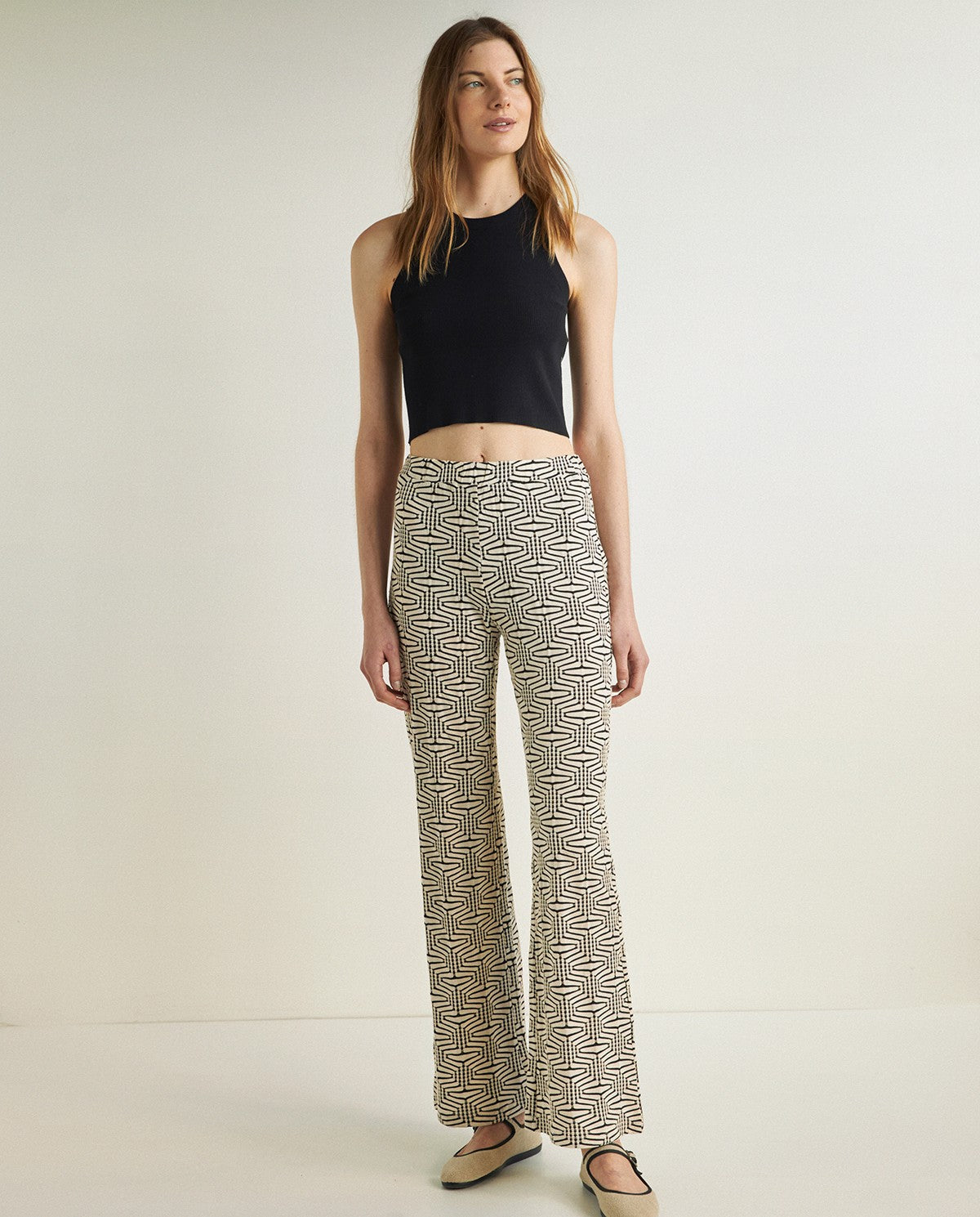 FLARED PRINT TROUSERS ECRU BLACK  Ref. 38121